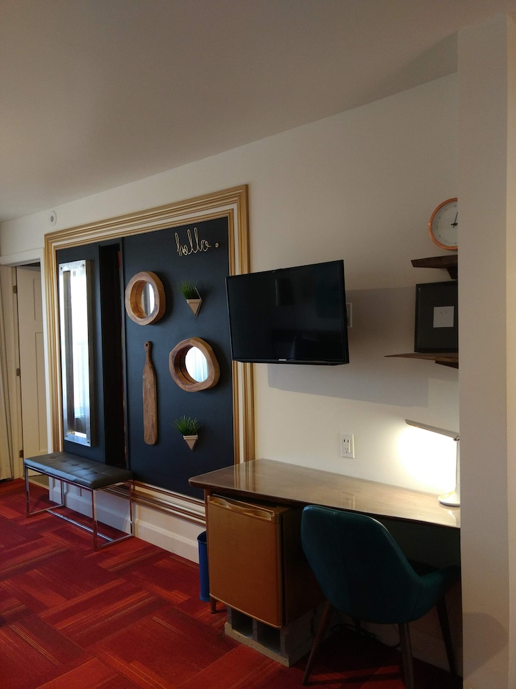 C3 - Hotel art de vivre 42/50