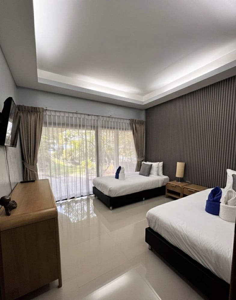 2 BEDROOMS, VILLA
