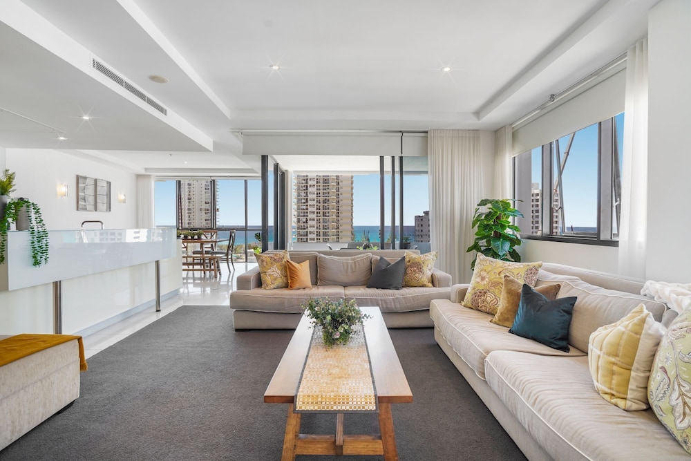 Aria Apartments 51/76