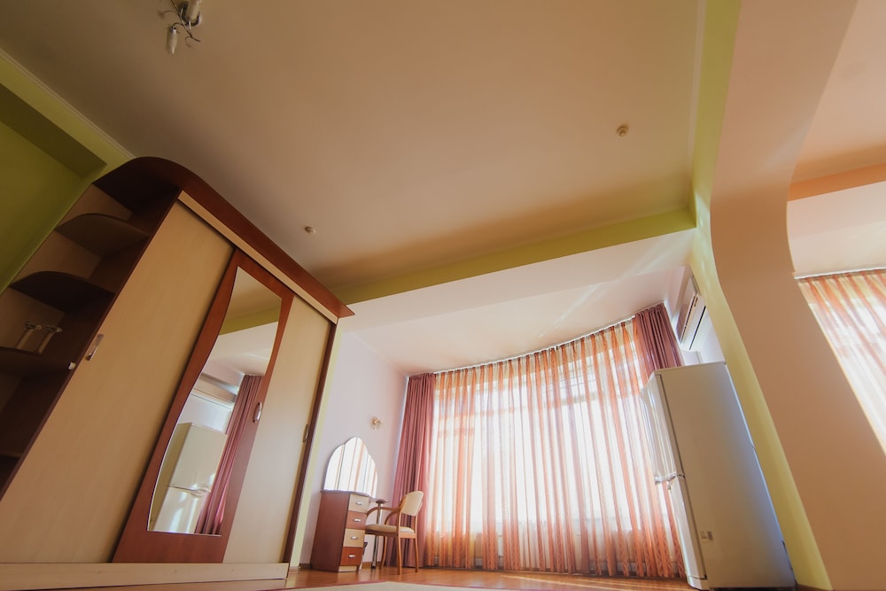 Villa Arus Hotel 55/63