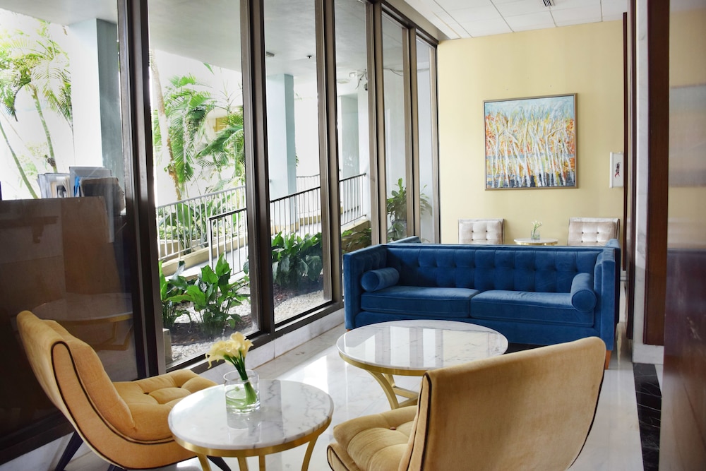 Seacoast Suites Hotel 50/75