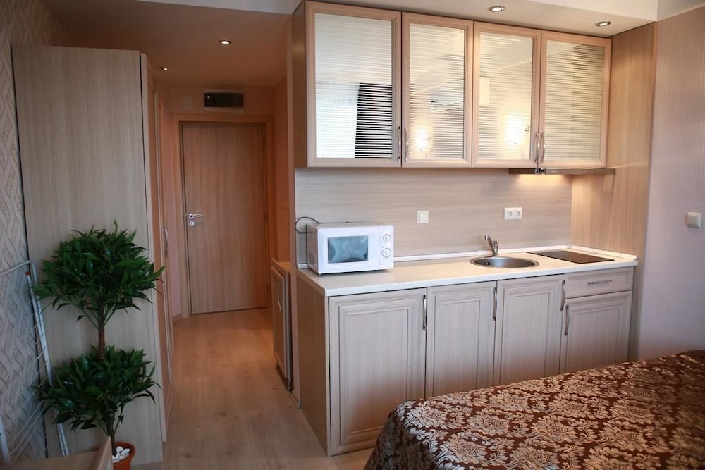Harmony Suites Monte Carlo 6/38