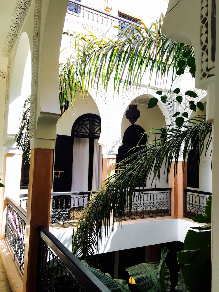 Riad Tawargit 2/50