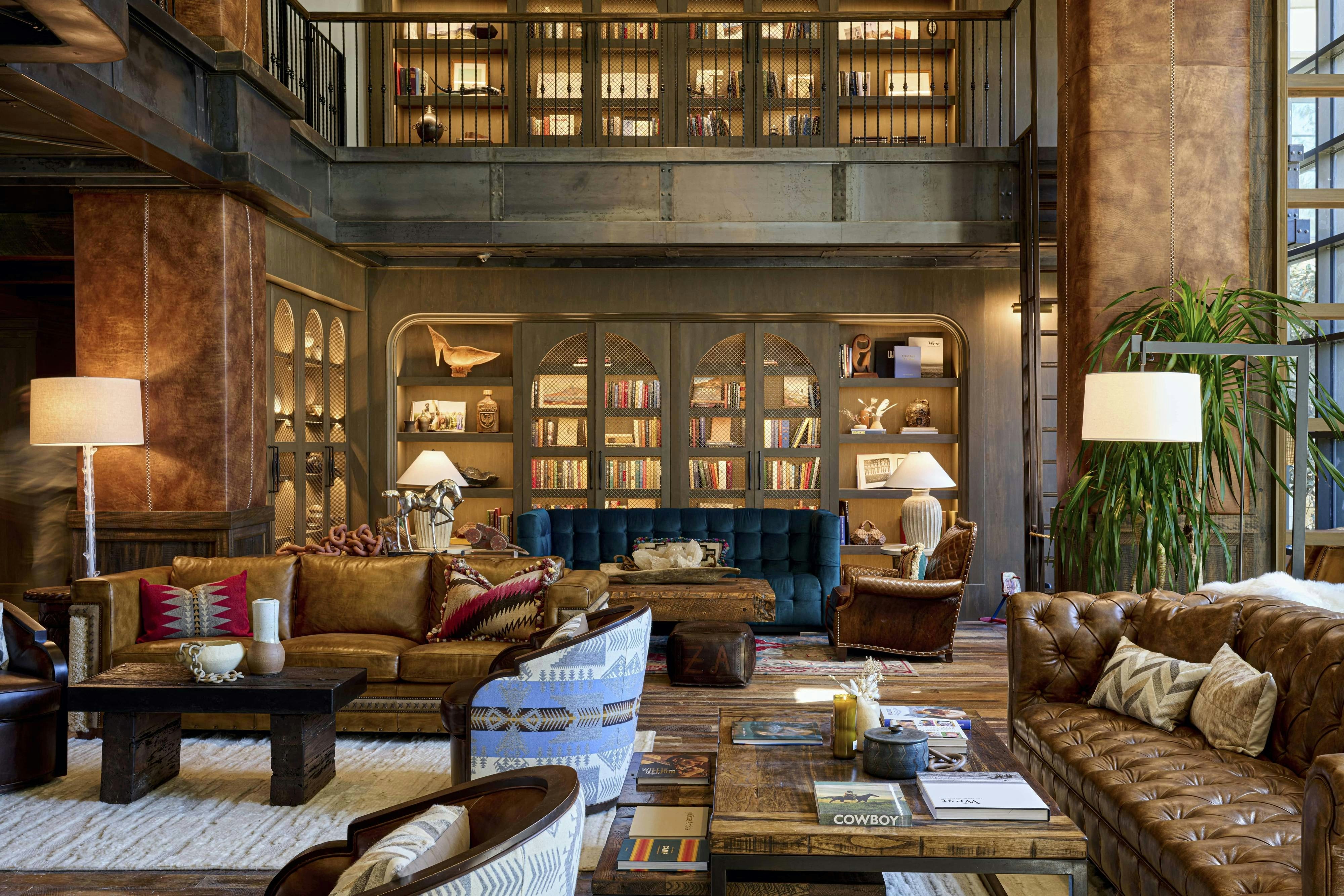 Hotel Drover, Autograph Collection 21/50