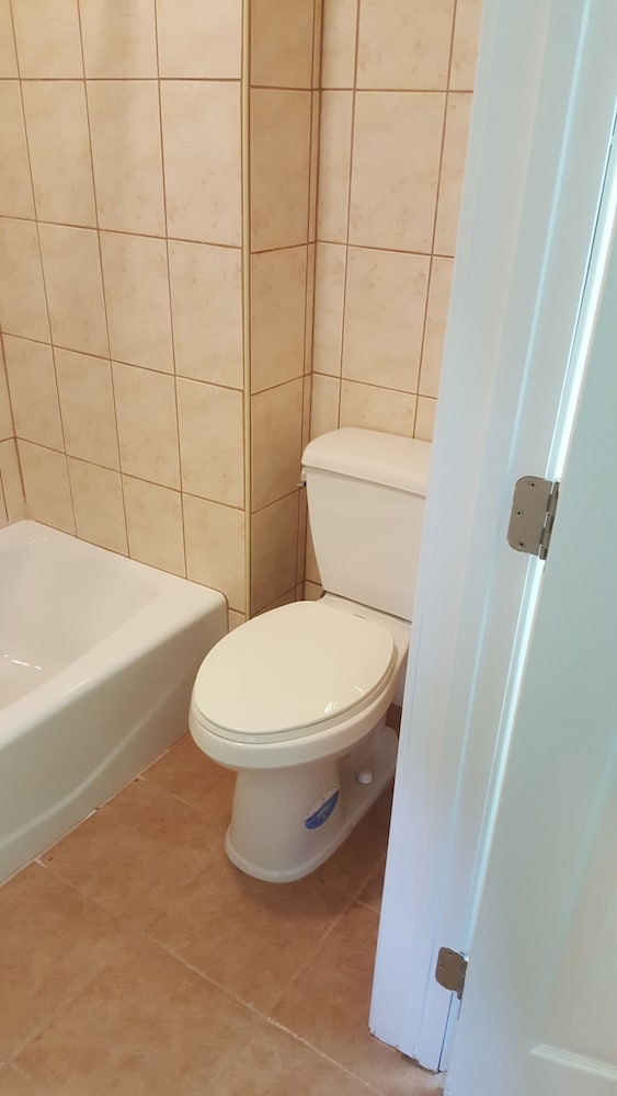 Flamingo Inn Long Beach 52/56
