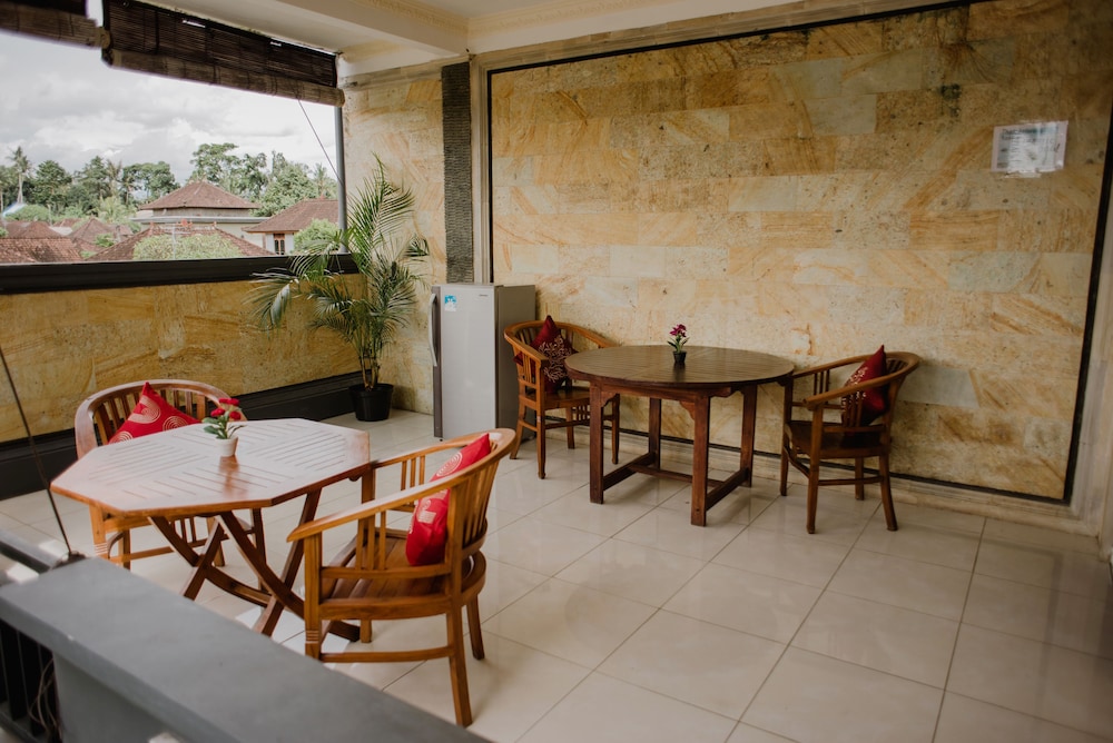 Nyoman Warta Accommodation 22/25