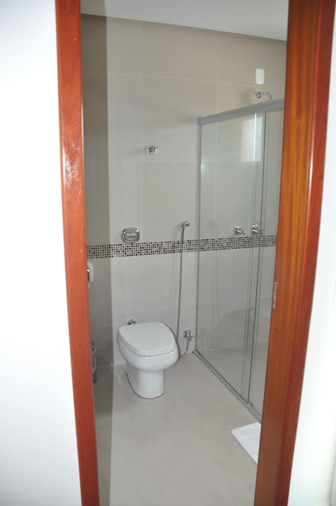 Kamur Plaza Hotel 36/41
