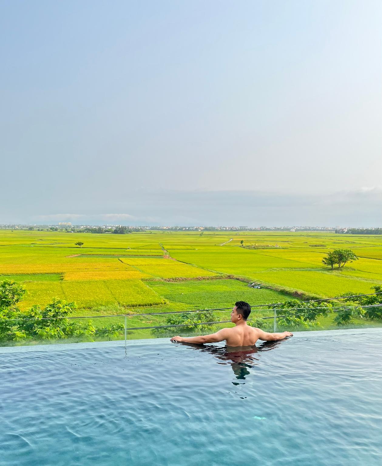 City, Deluxe, Triple, King Bed, Large Single Bed, Rice Field View, Balcony
