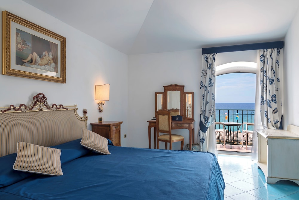 غرفة كلاسيكية بسريرين منفصلين، Villa Sirio Hotel 2/4