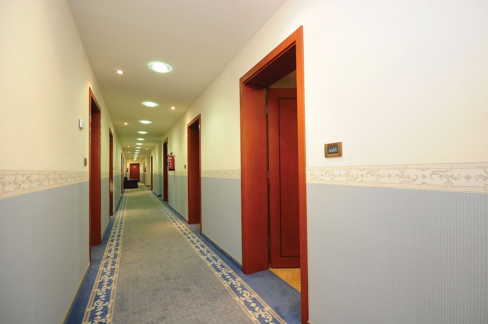 Hotel Laguna 38/42