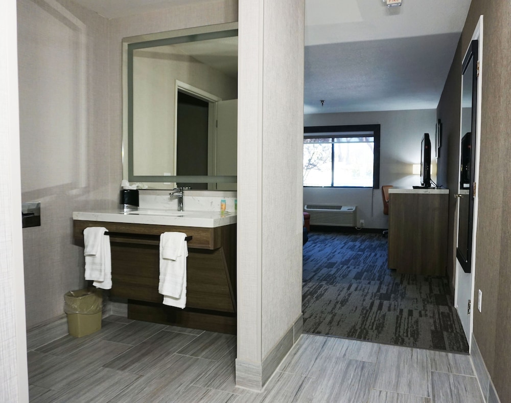 Modesto Hotel 20/28