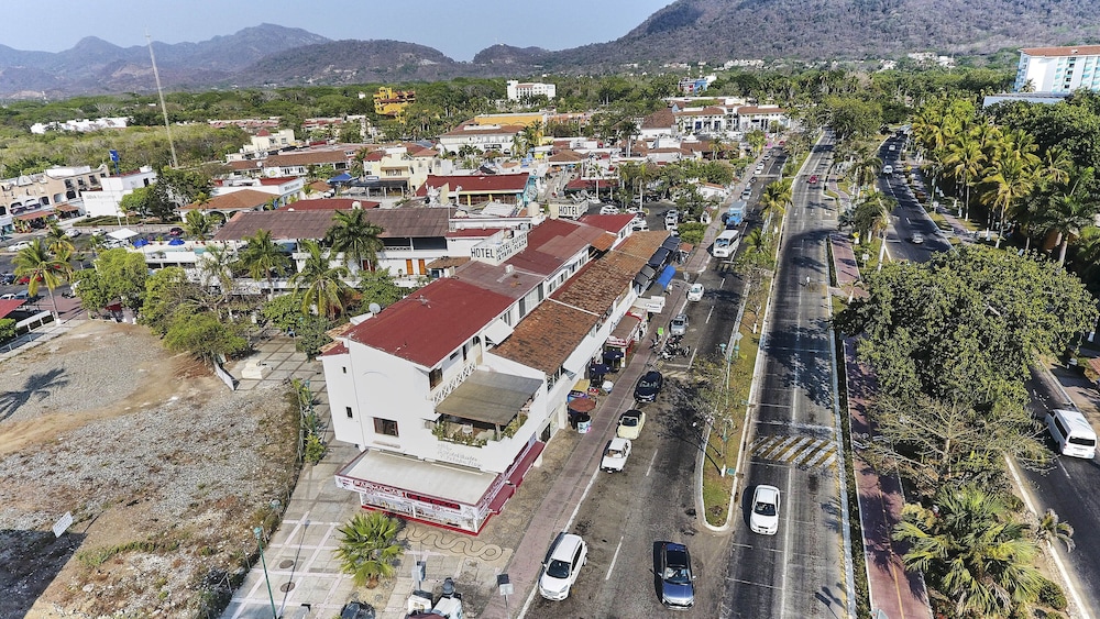Suites Ixtapa Plaza 44/50