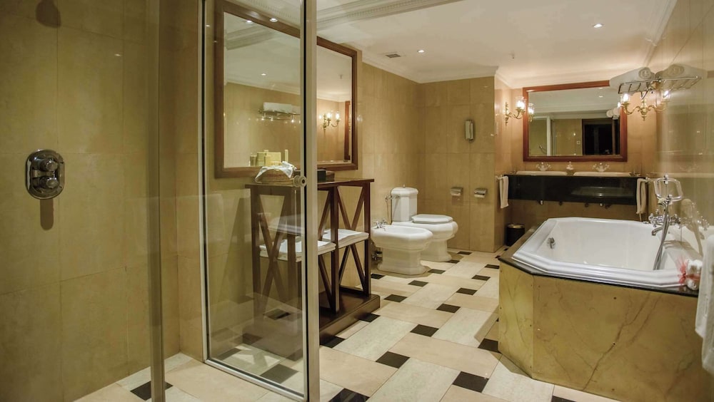 Sarova Stanley 49/50