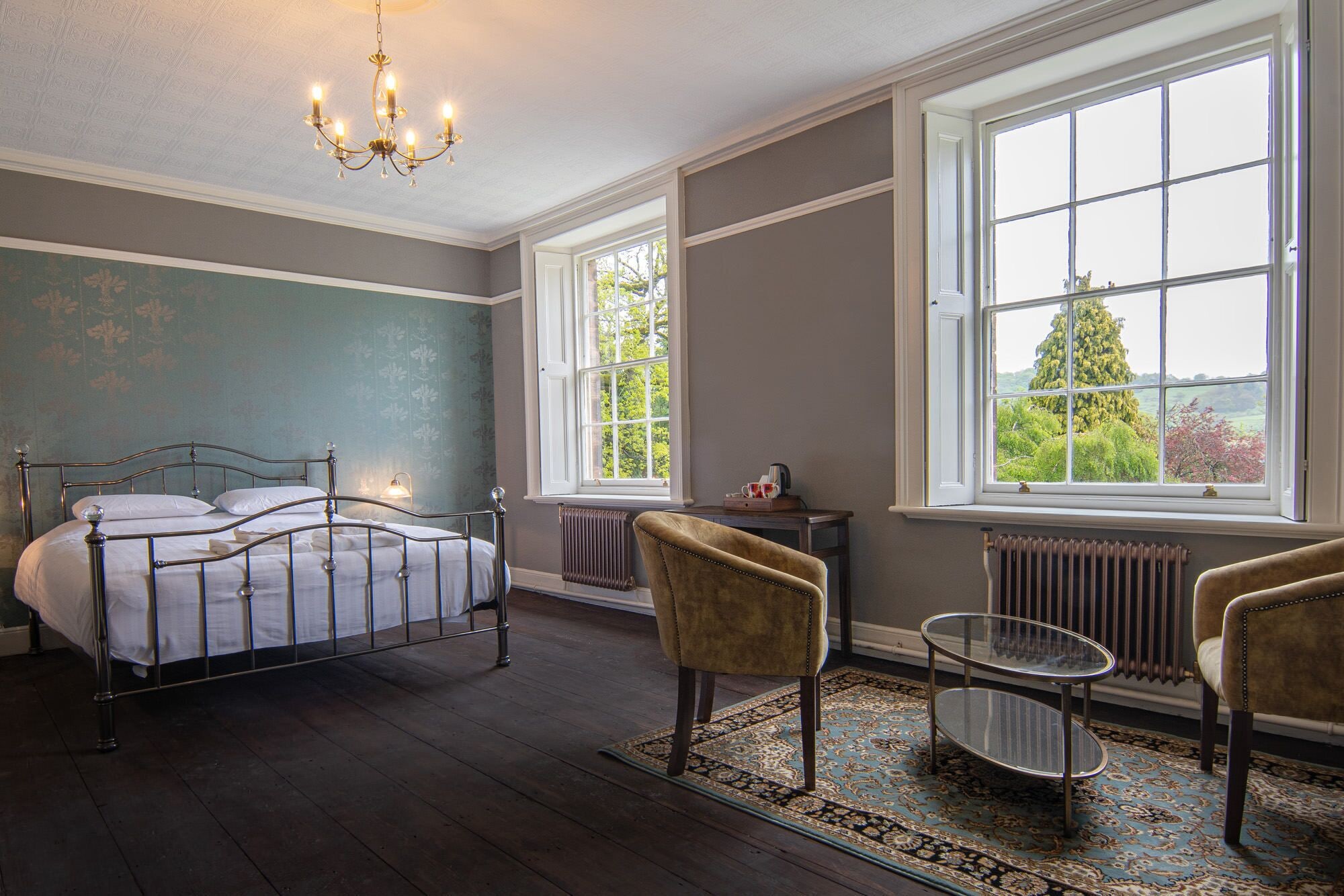 Oakhill, Deluxe, Suite, King Bed
