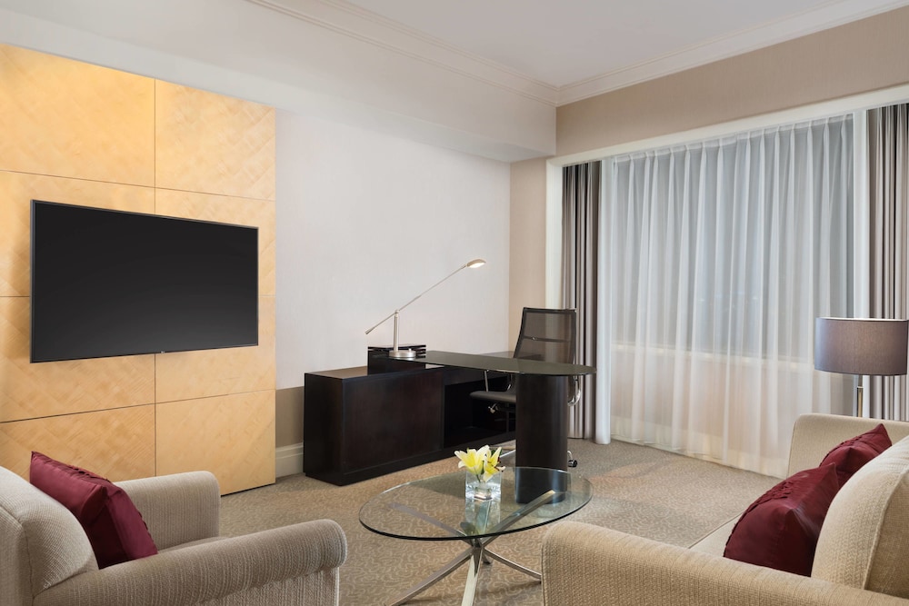 Sheraton Surabaya 36/39