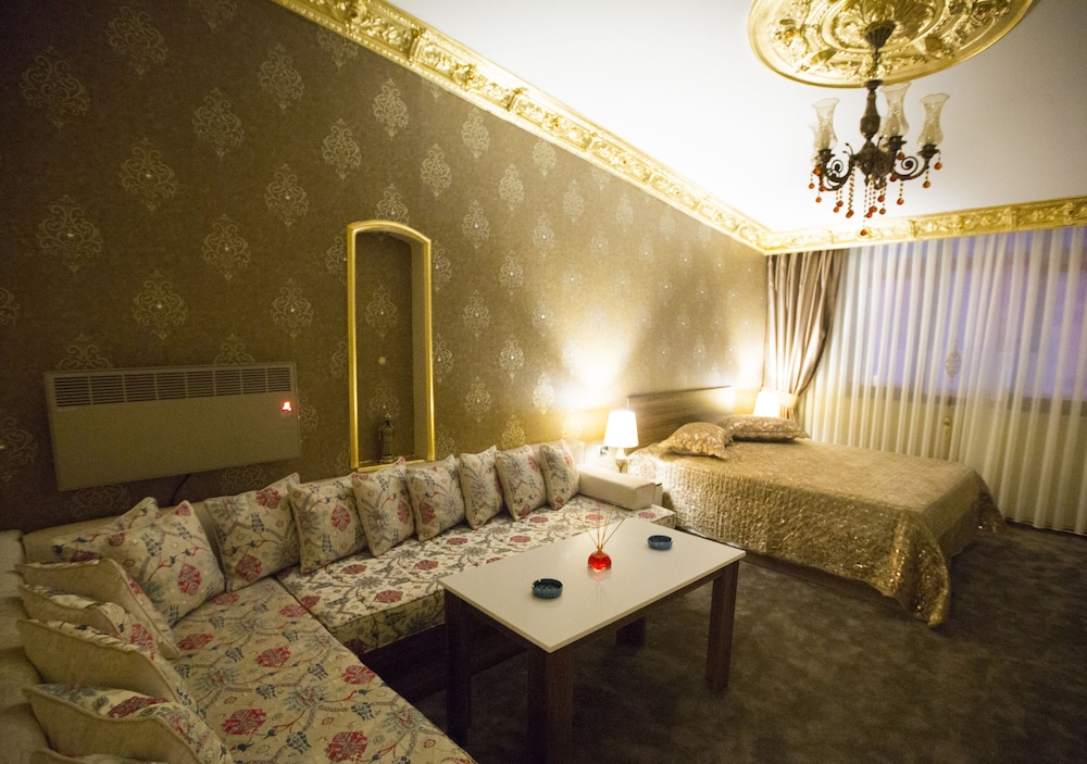 The Pashas Inn Istanbul 8/15