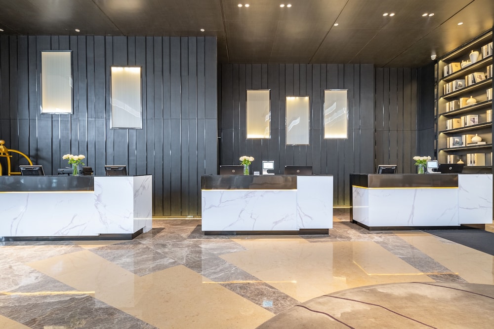 Novotel Zhengzhou Convention Centre 5/49