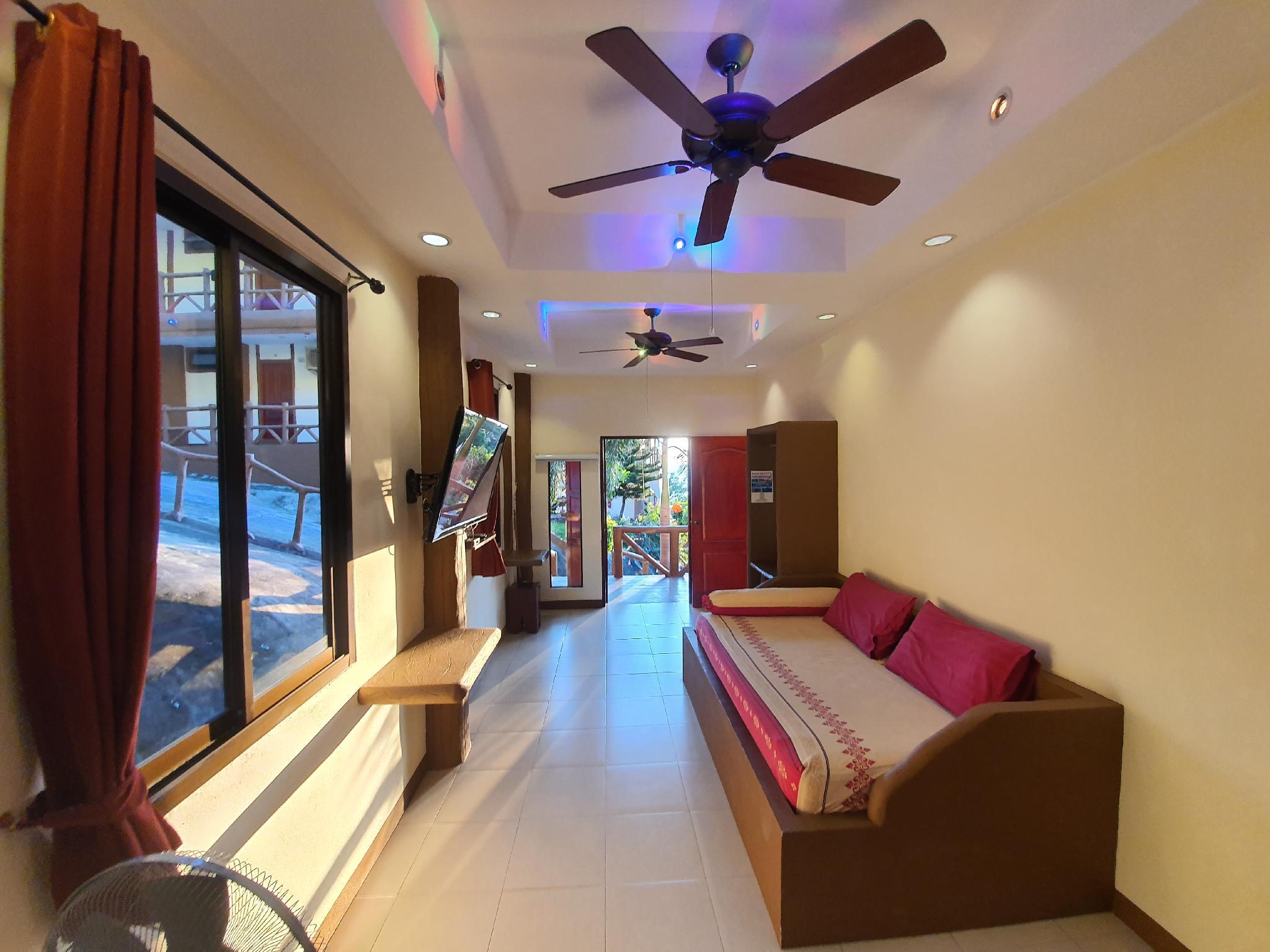 Big, Studio, Apartment