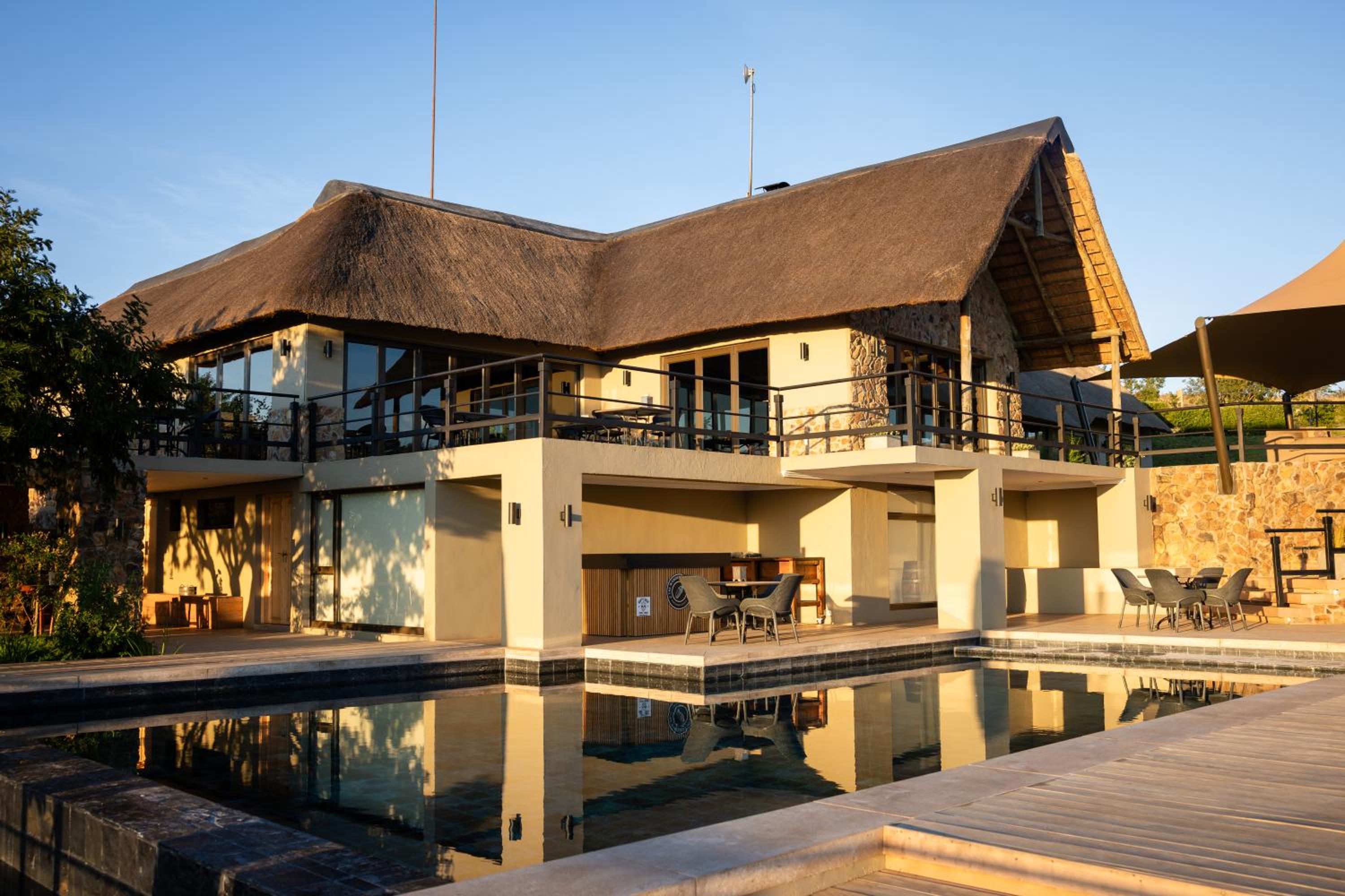 Sibani Lodge 3/55