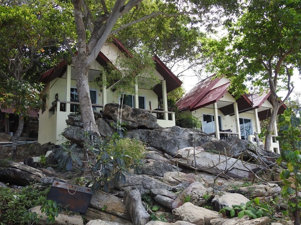 Sunrise Villas Resort 5/41