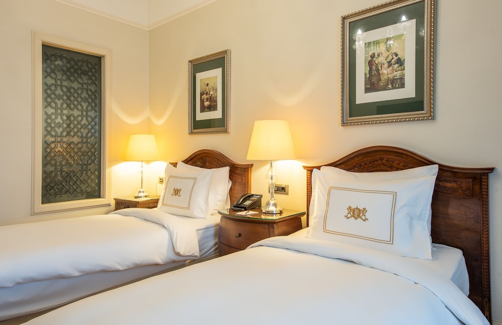 Pera Palace Hotel 7/38