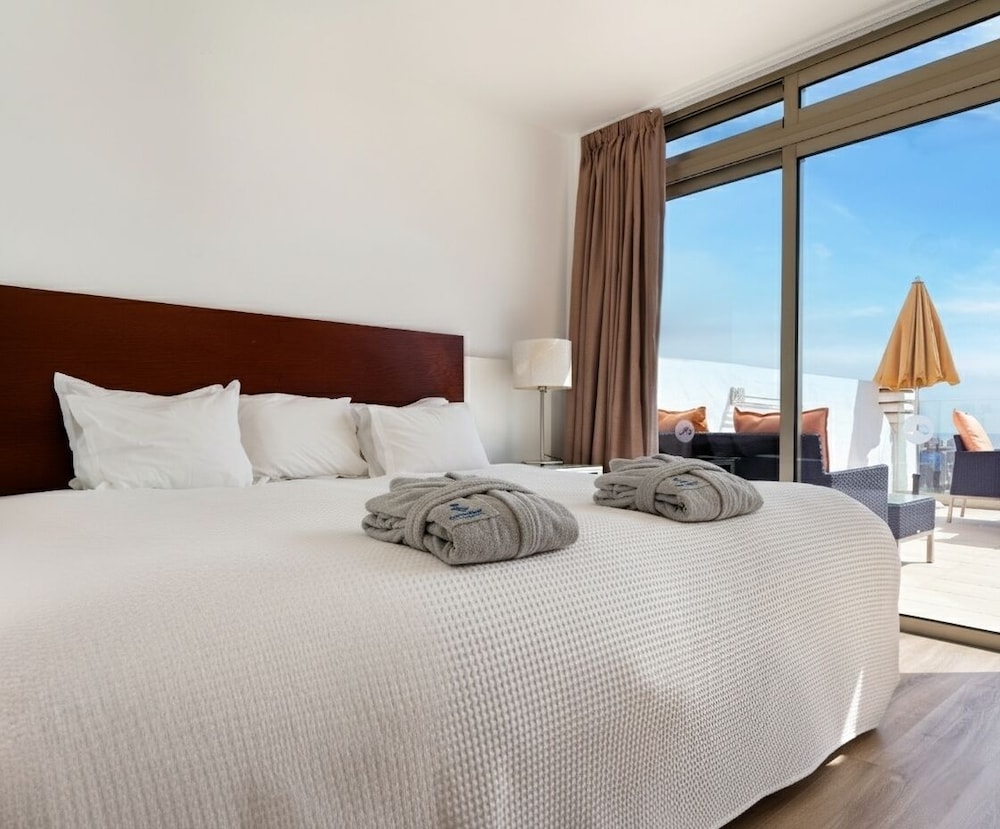 PREMIUM, STUDIO, SEA VIEW, BALCONY