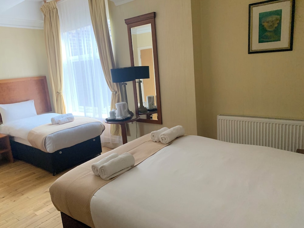 Beech Mount Hotel 19/44