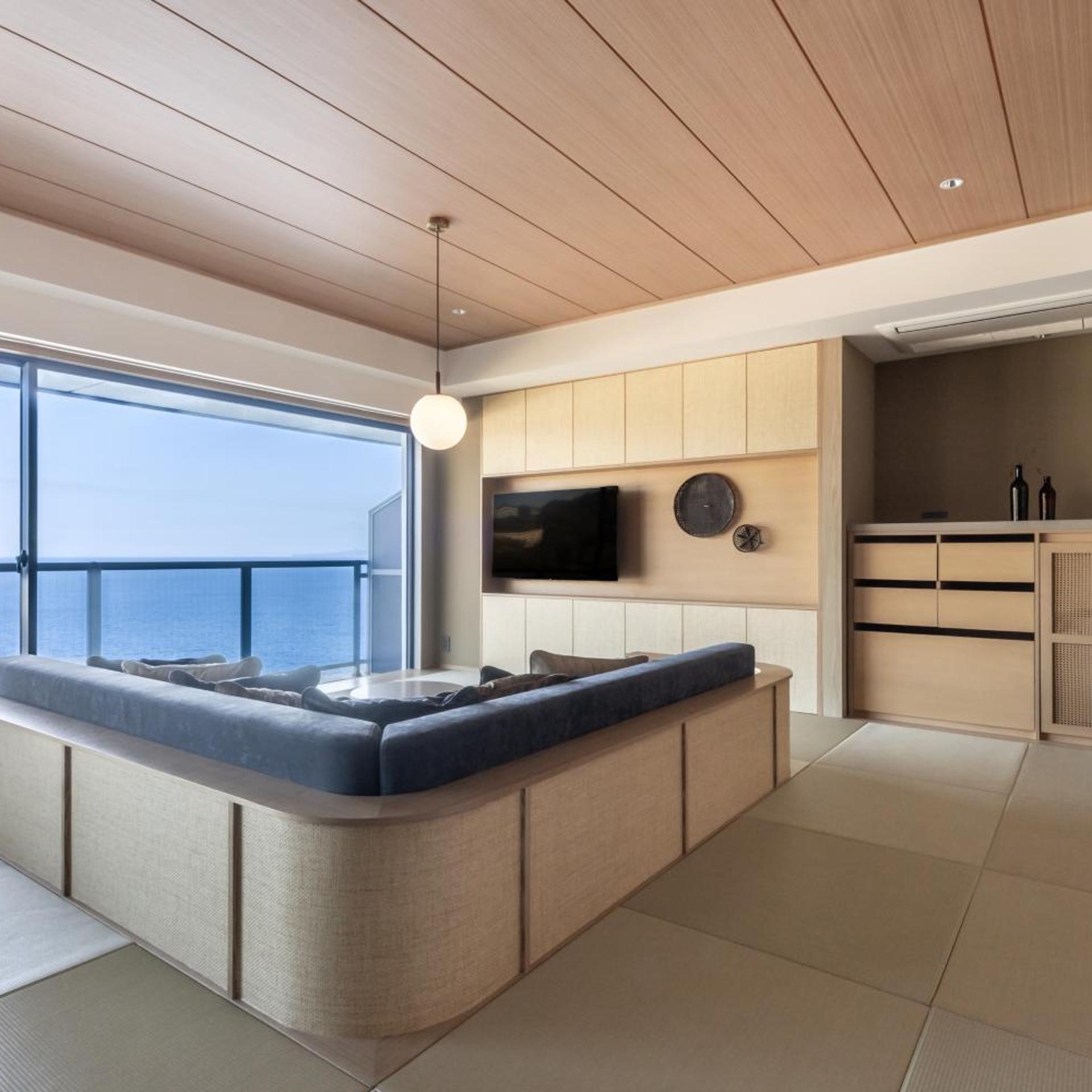 IZU RETREAT by Onko Chishin 10/51