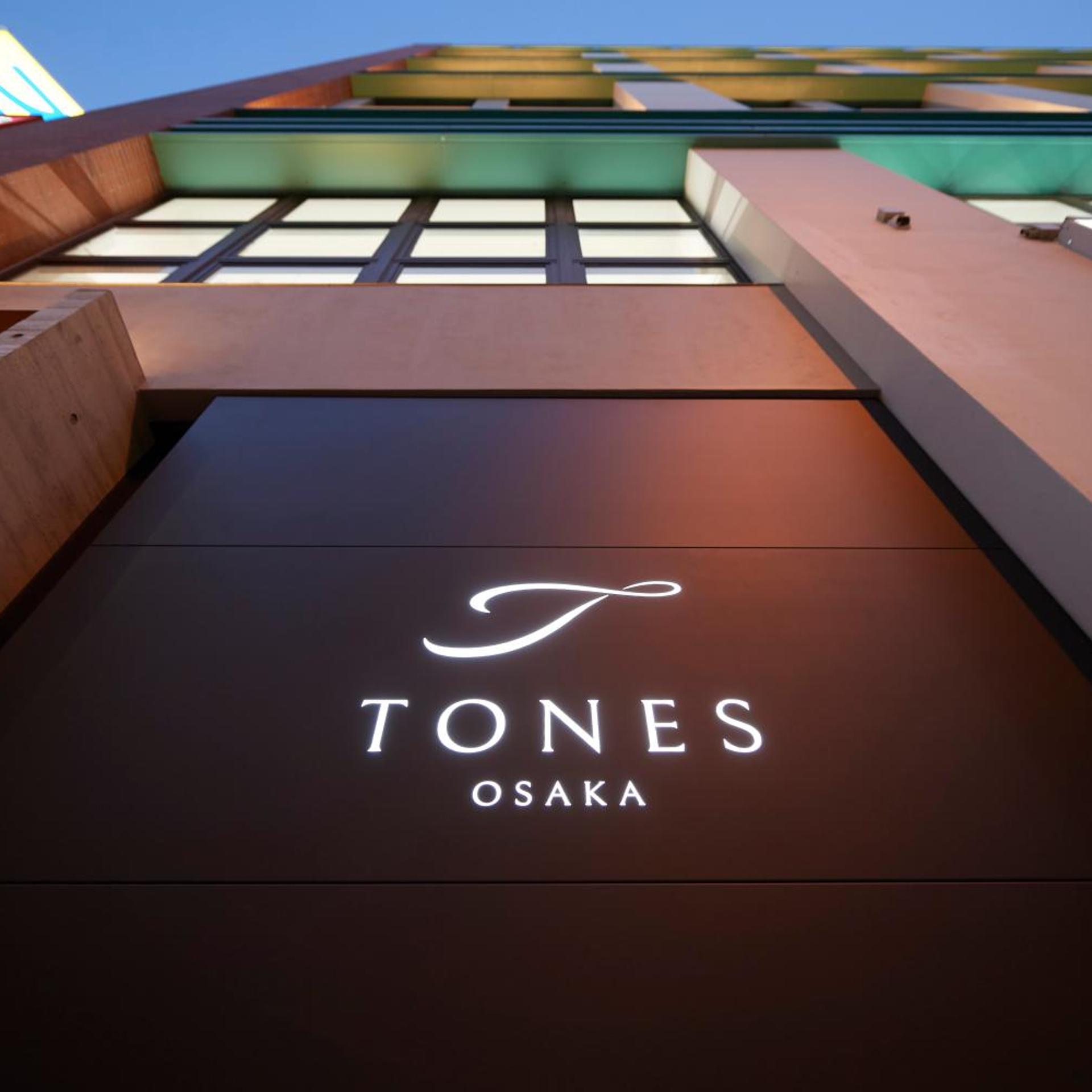 Tones Osaka 2/48