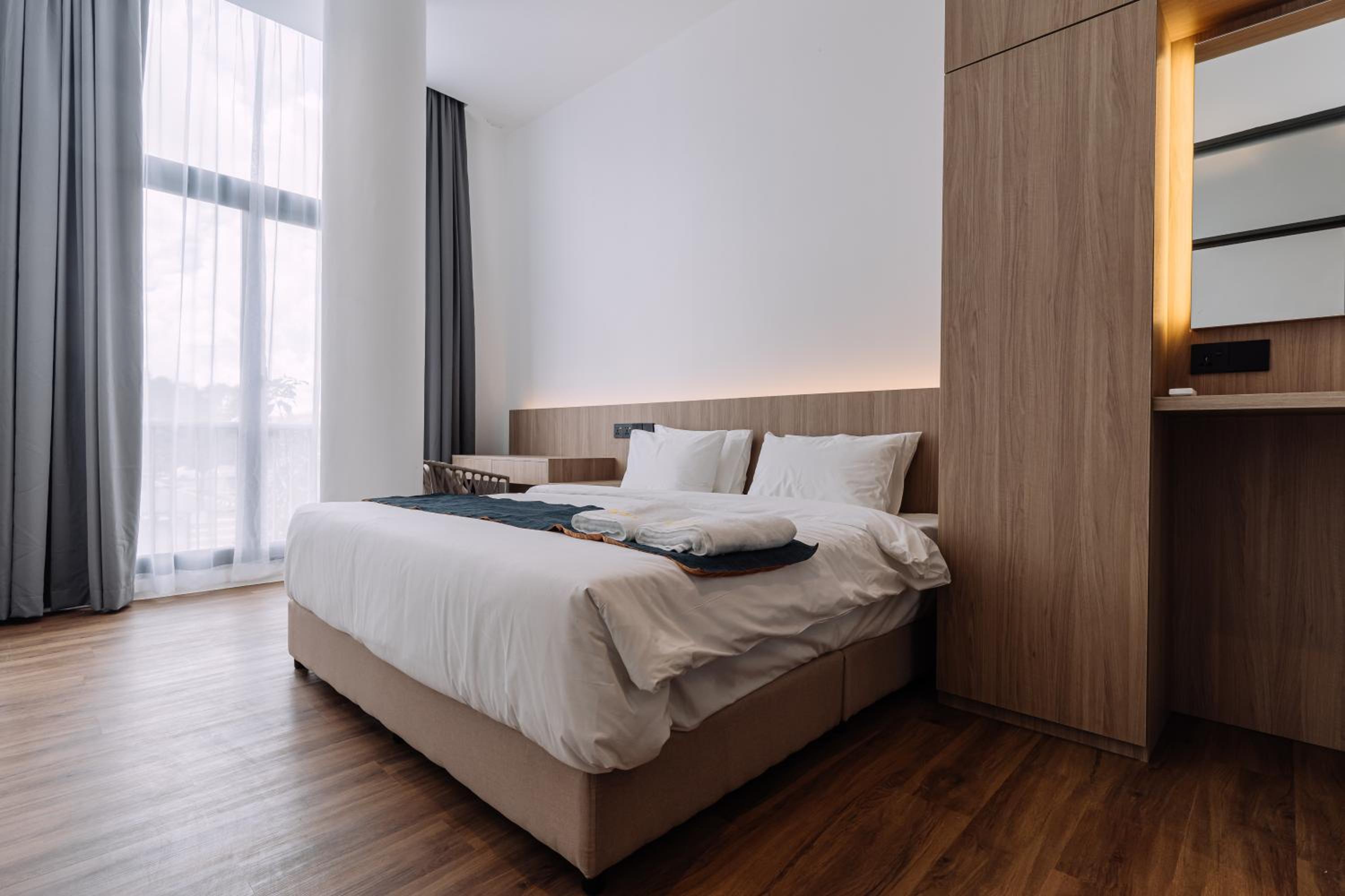 2 Bedrooms, Apartment