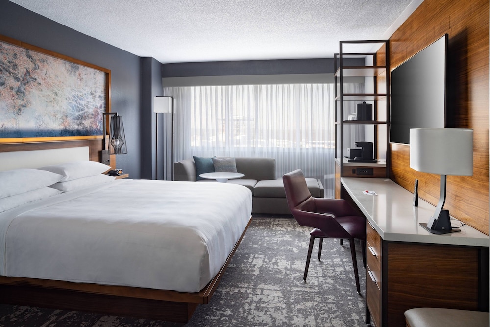 Greensboro Marriott Downtown 11/42