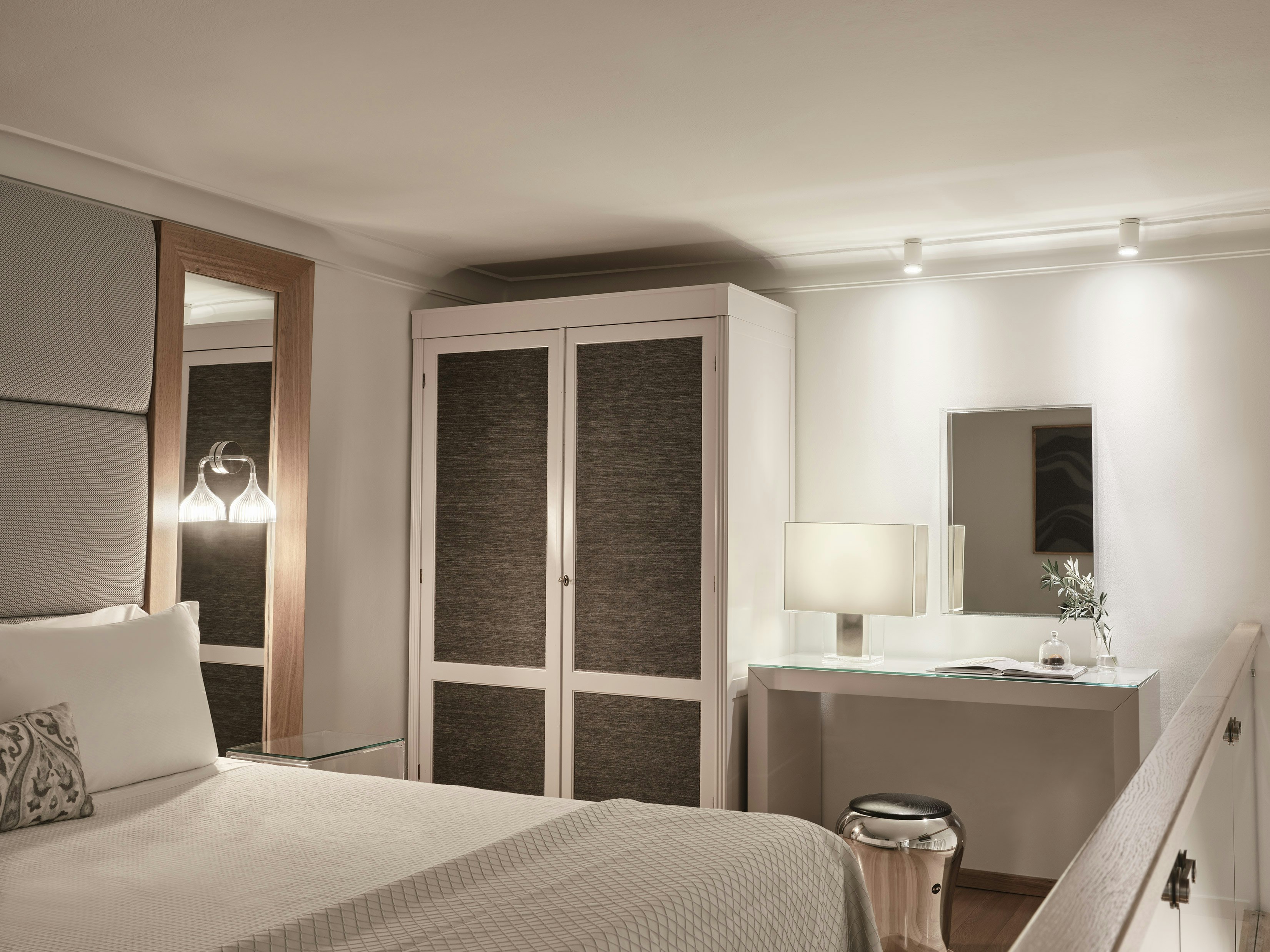 Casa Delfino Suites 24/93