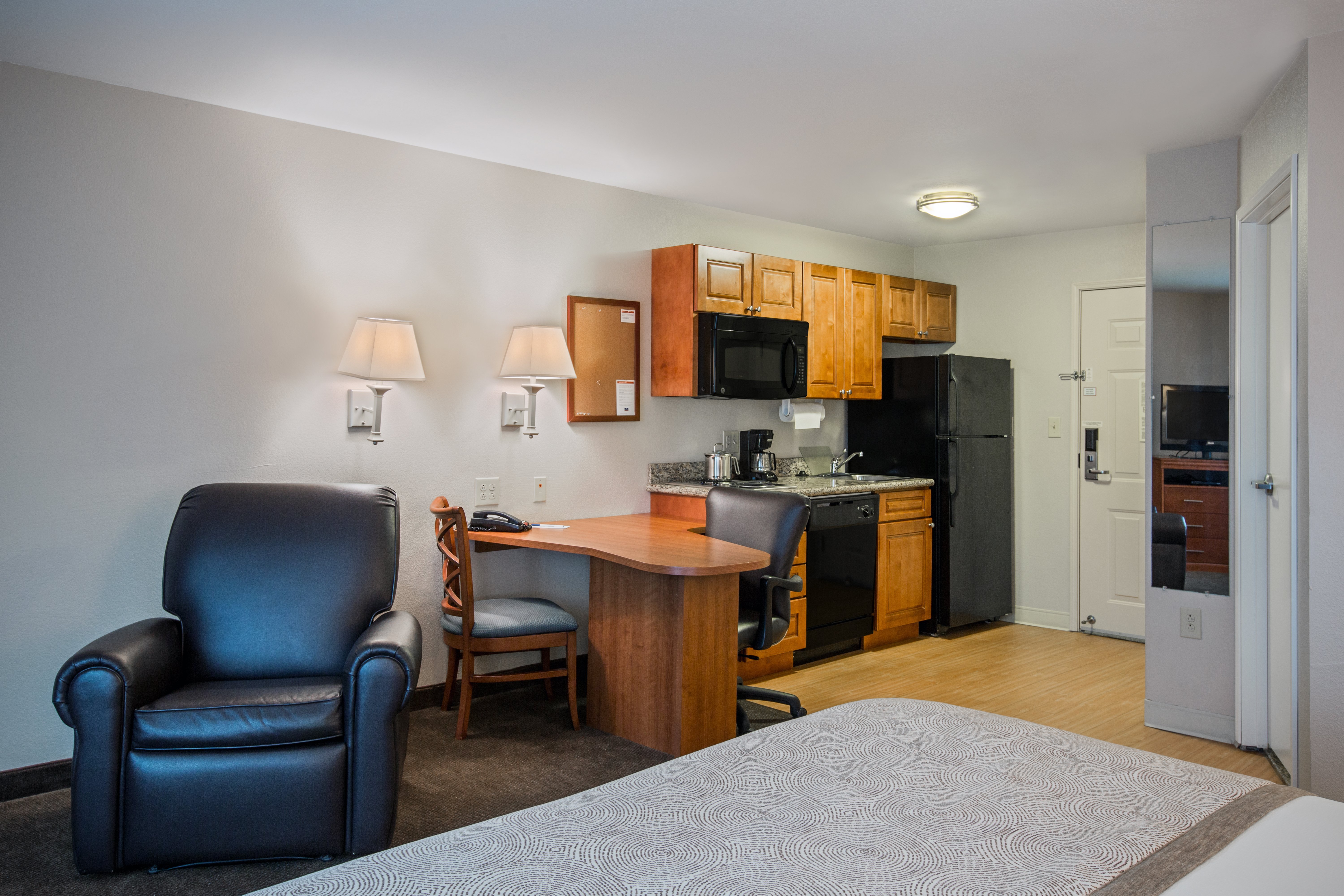 Candlewood Suites Perrysburg 34/53