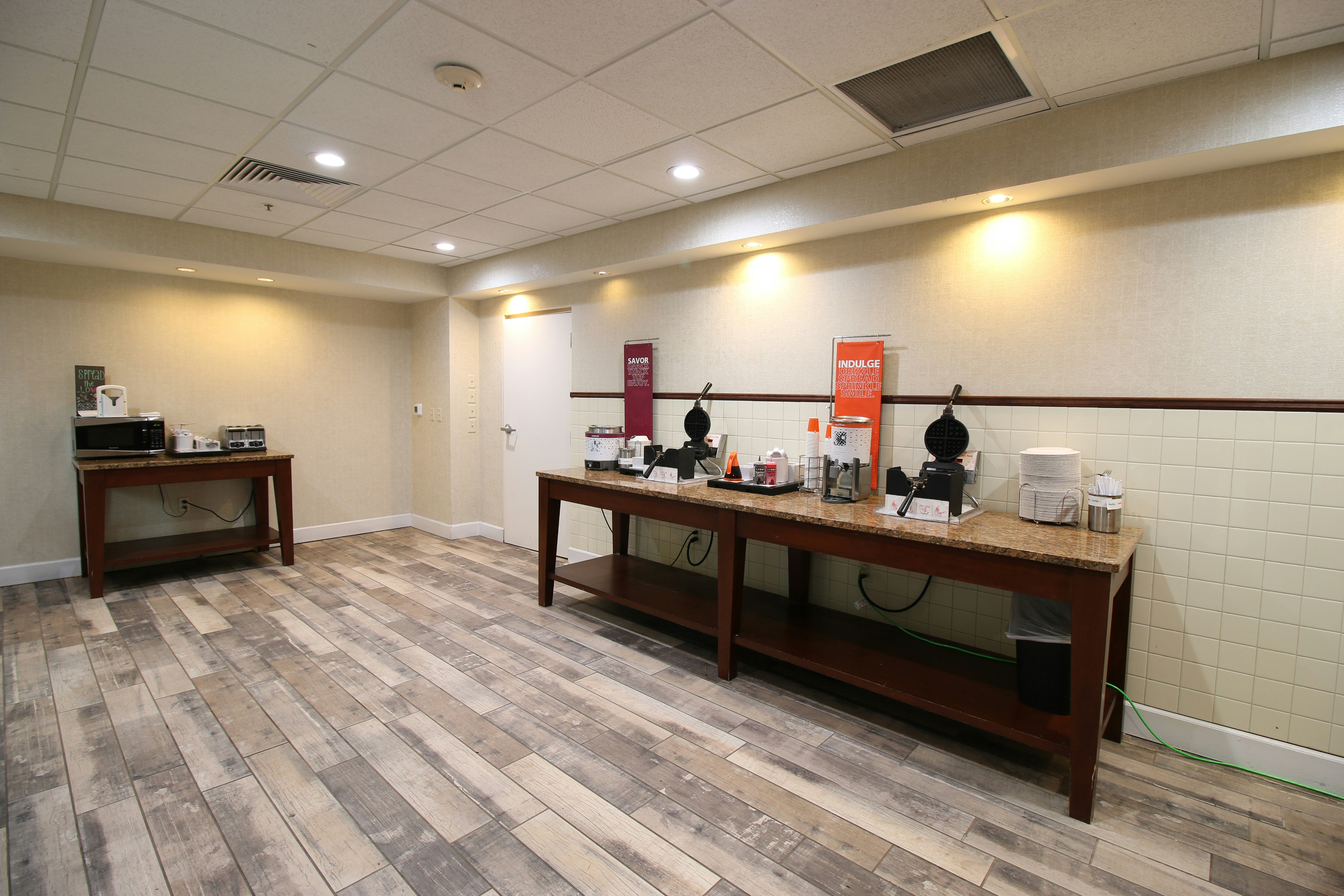 Hampton Inn Suites Palm Coast 12/72