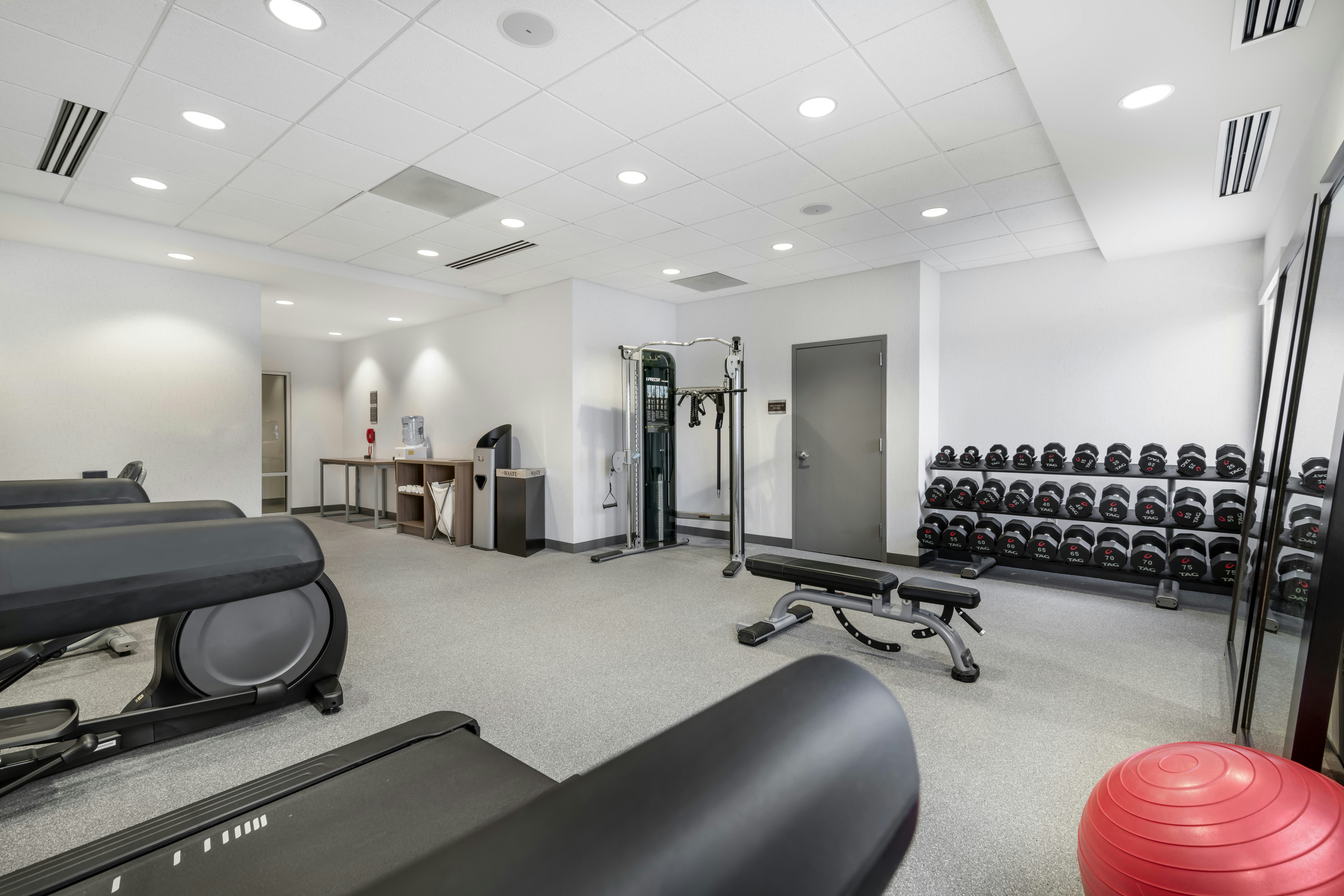 Home2 Suites By Hilton Queensbury Glens Falls 26/53