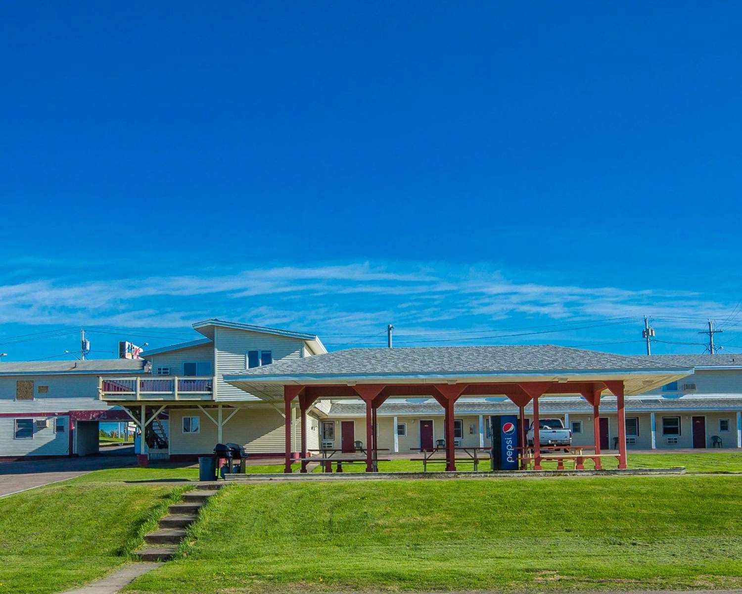 Malone Inn (Ex Econo Lodge) 12/13