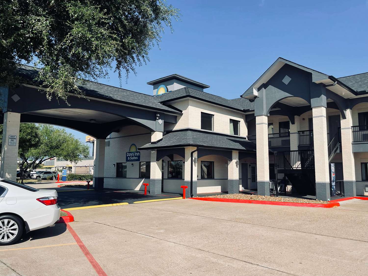 Days Inn Dickinson Tx 34/40
