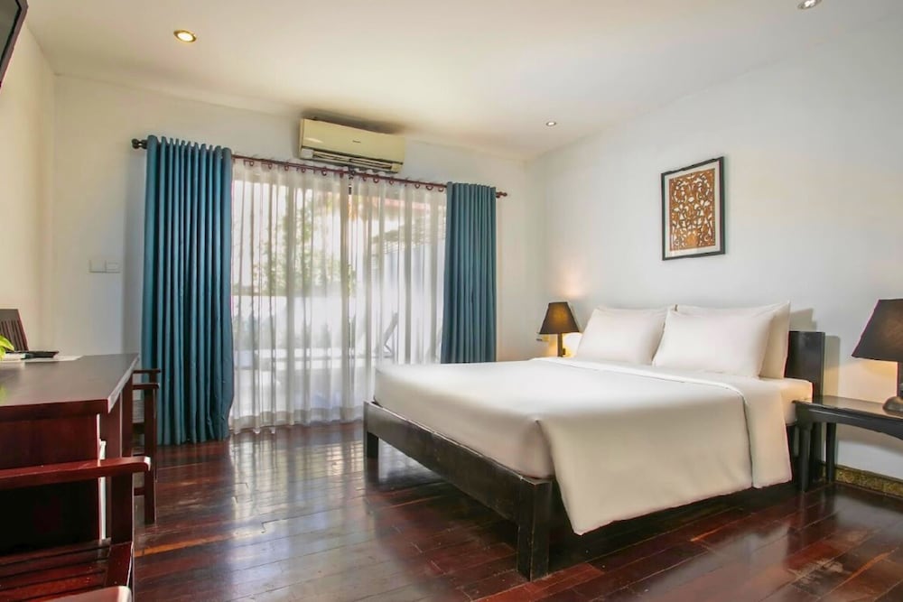 Apsara Centrepole Hotel 17/74