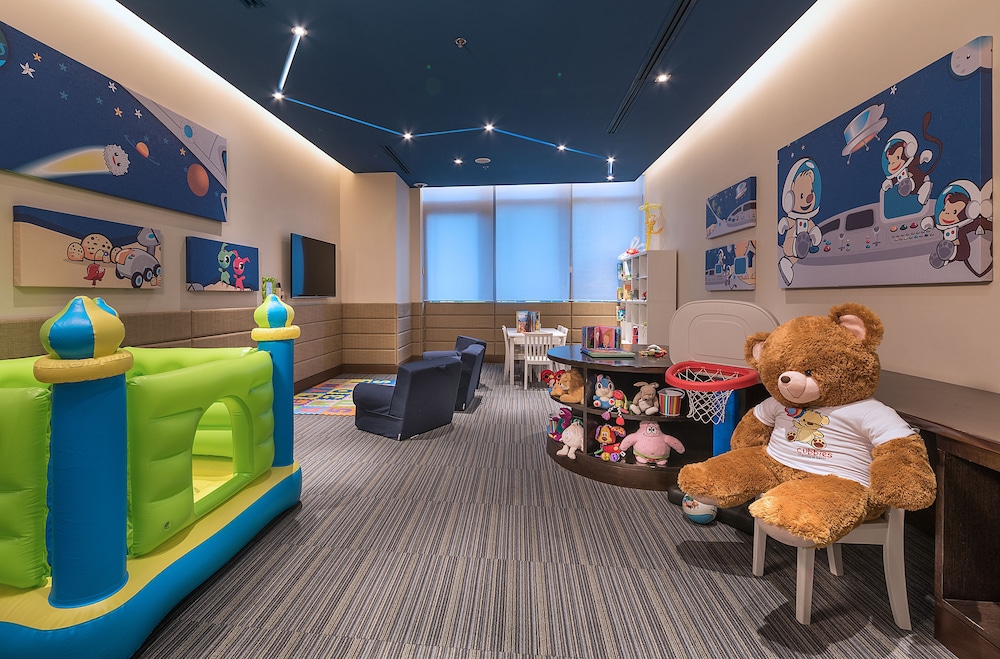 Ascott Bonifacio Global City Manila 30/45