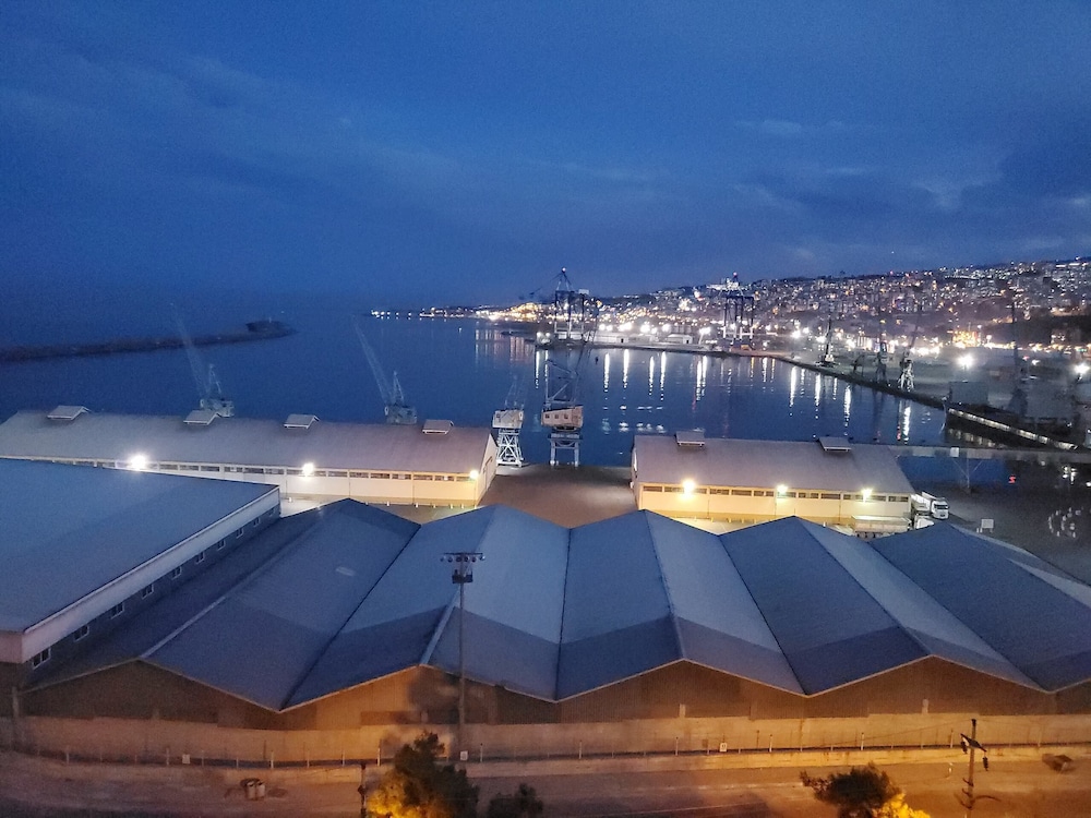 City Port Hotel Trabzon 42/46