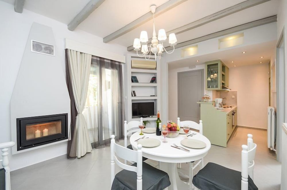 Santa Katerina Studios &amp; Apartments 28/50
