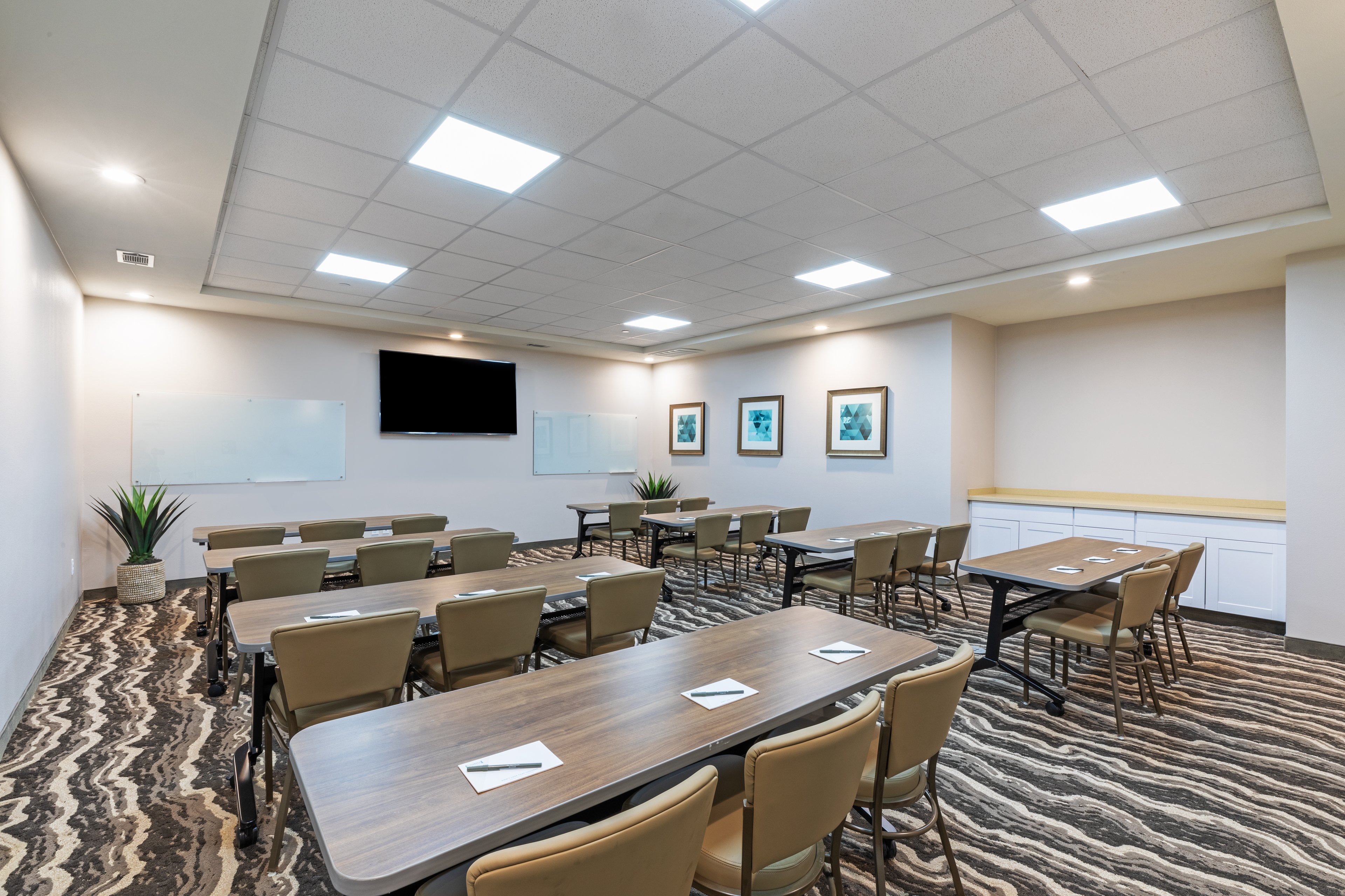 Staybridge Suites Iah Airport East 41/50