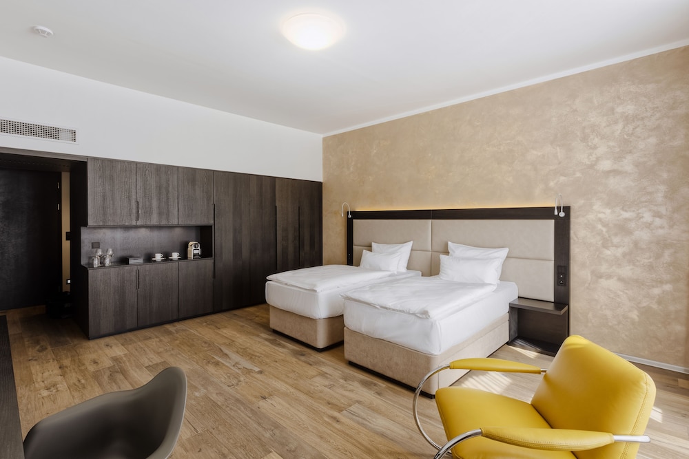 Theresian Hotel And Spa 20/50