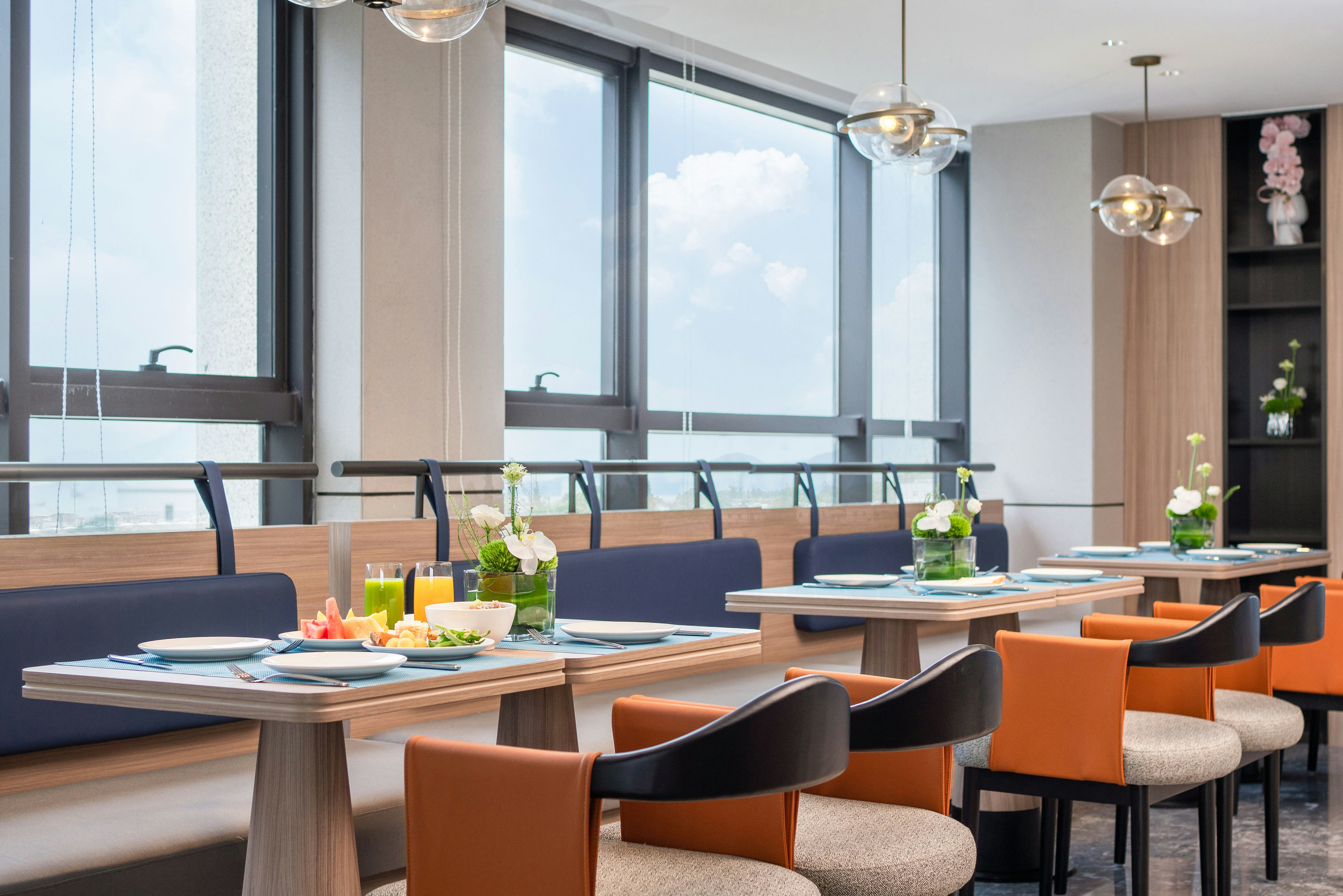 Holiday Inn Express Shantou Chenghai 35/48