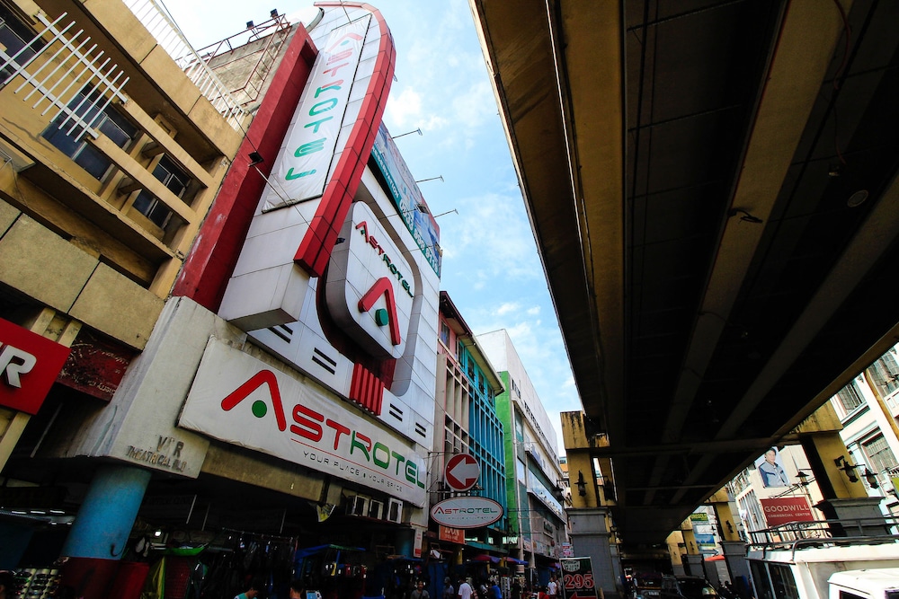 Astrotel Avenida 2/26