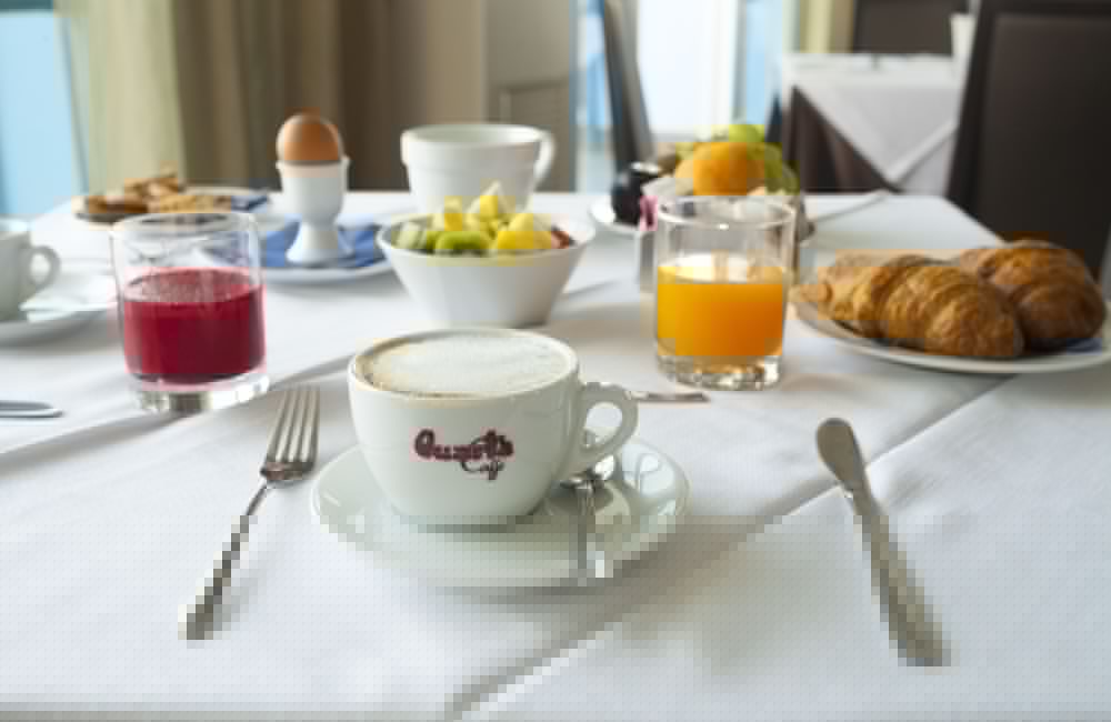Club Azzurro Hotel & Resort 44/52