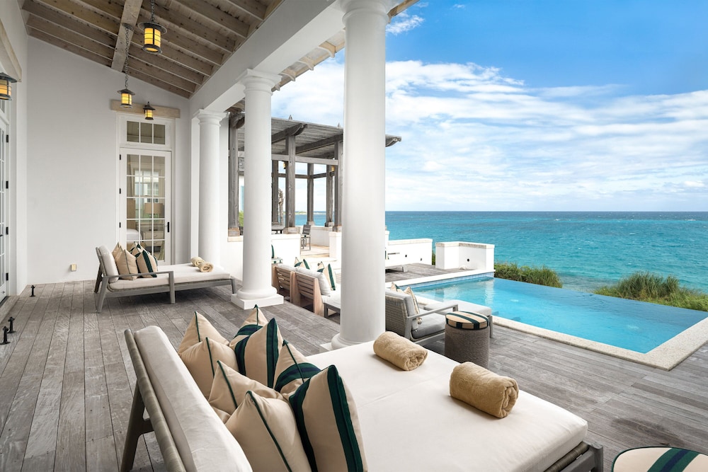 Ambergris Cay 23/48