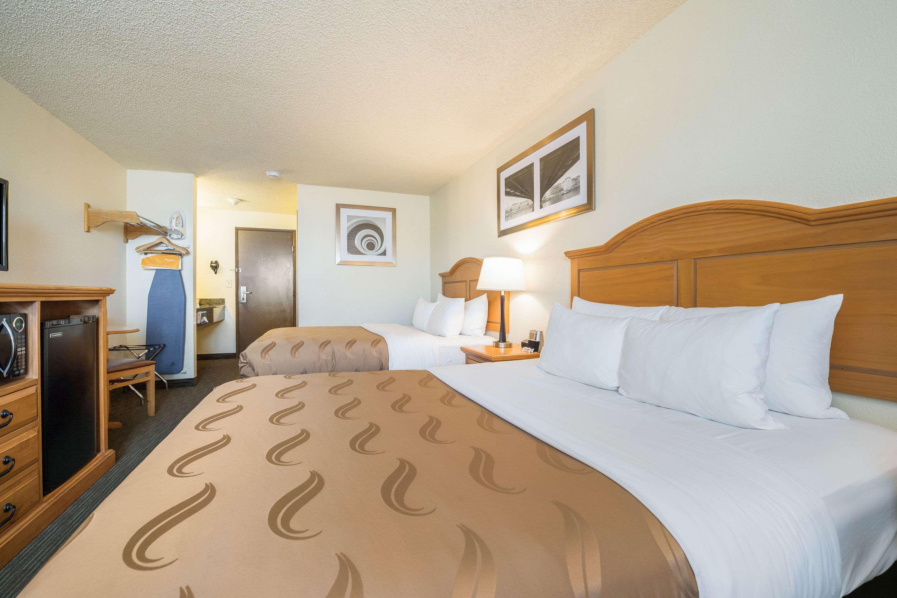 Room, Quadruple, 2 Queen Beds