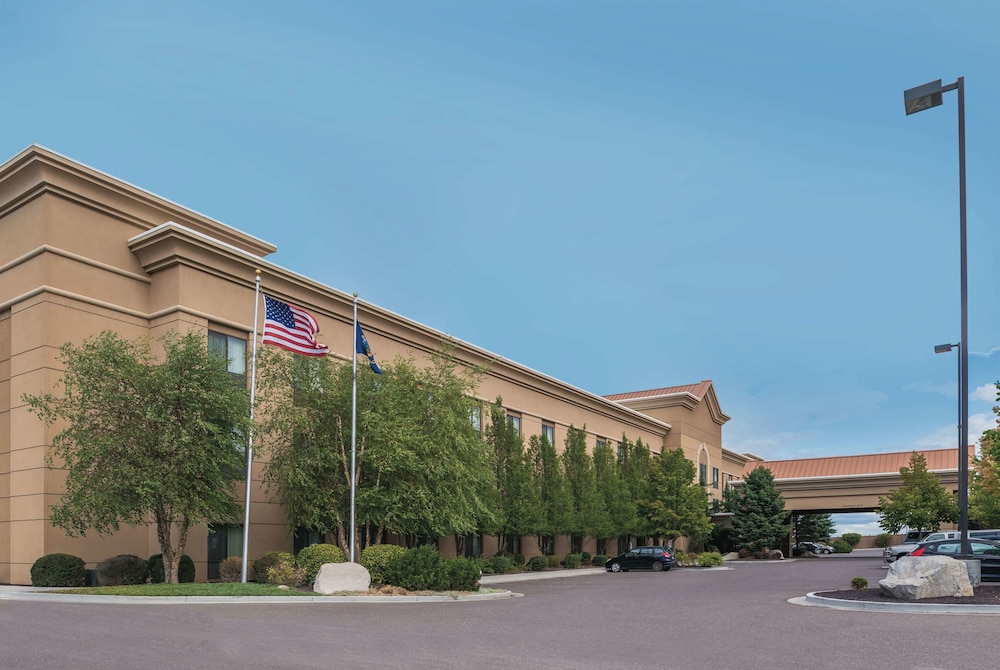 La Quinta Inn & Suites by Wyndham Twin Falls 1/41