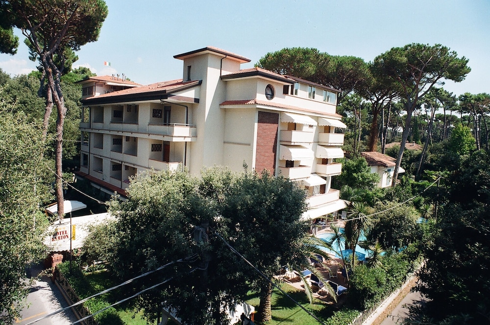 Hotel Kyrton 1/50
